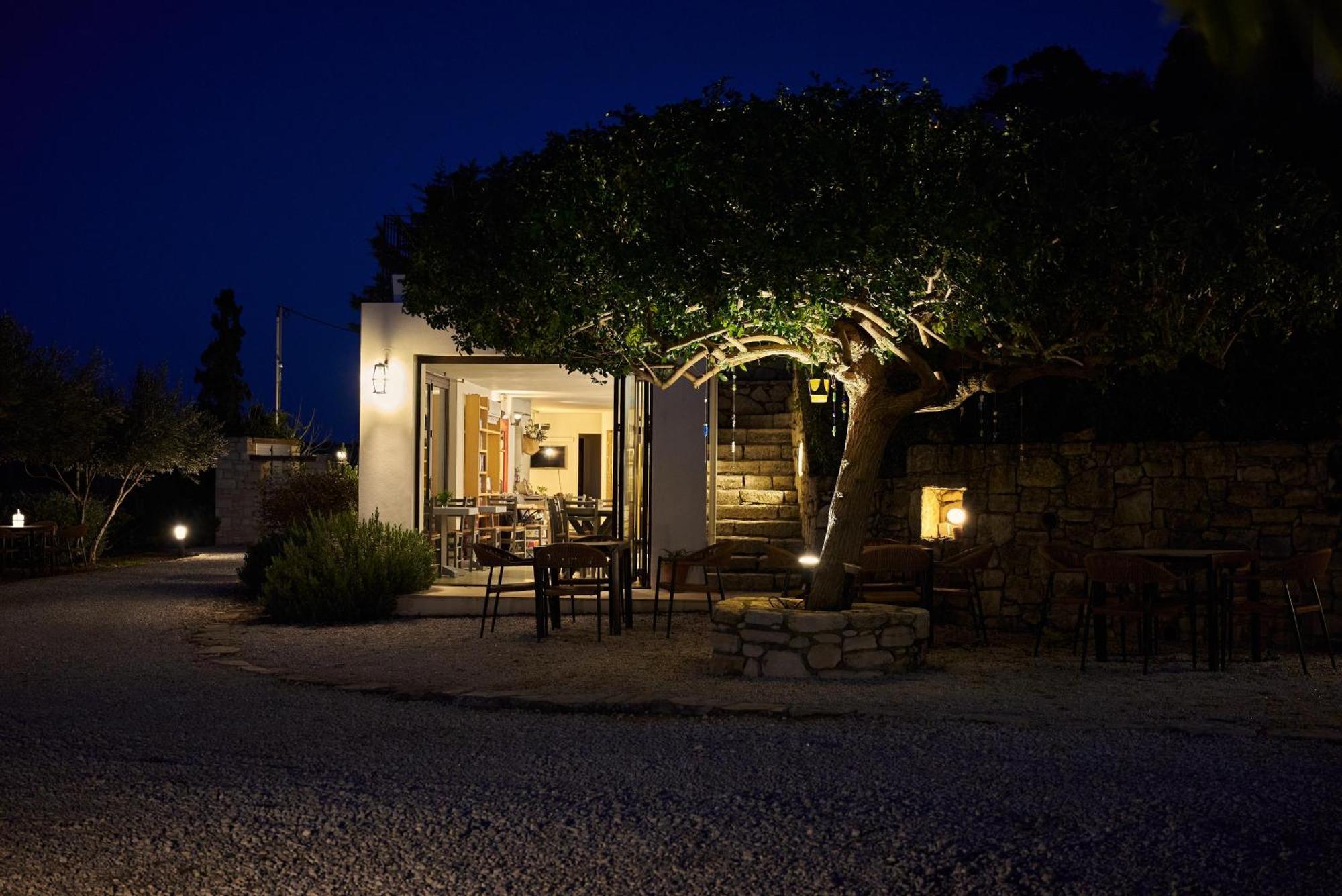 Eliathos Hillside Retreat Apartment Archanes Exterior photo