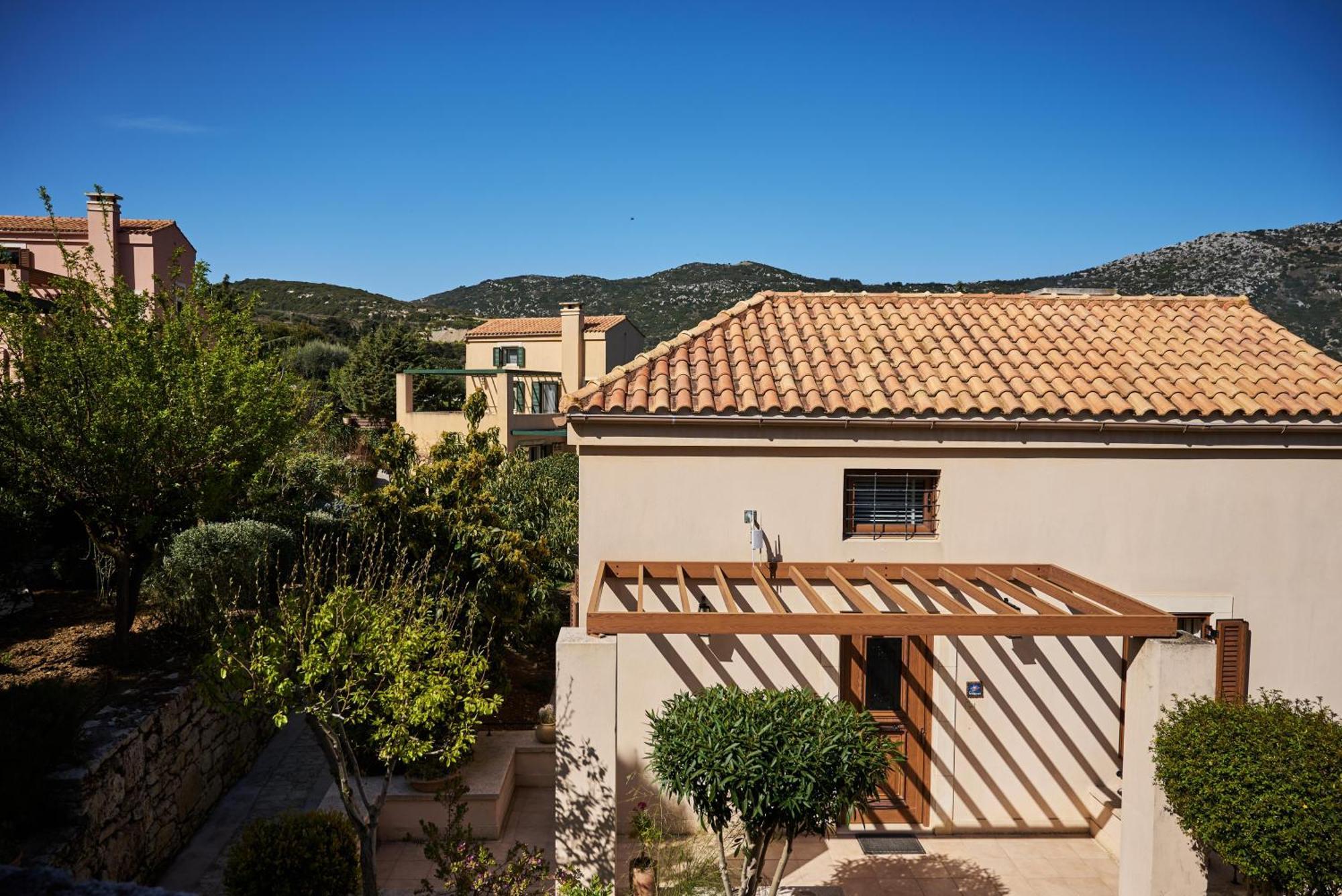 Eliathos Hillside Retreat Apartment Archanes Exterior photo